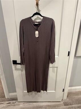 Tea n Rose Grey Ribbed Knit Dress Size 2XL
